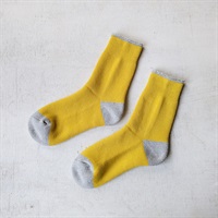 ［コロモナチューレ］パイルコンビソックスM ひまわりイエロー