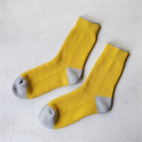 ［コロモナチューレ］パイルコンビソックスL ひまわりイエロー