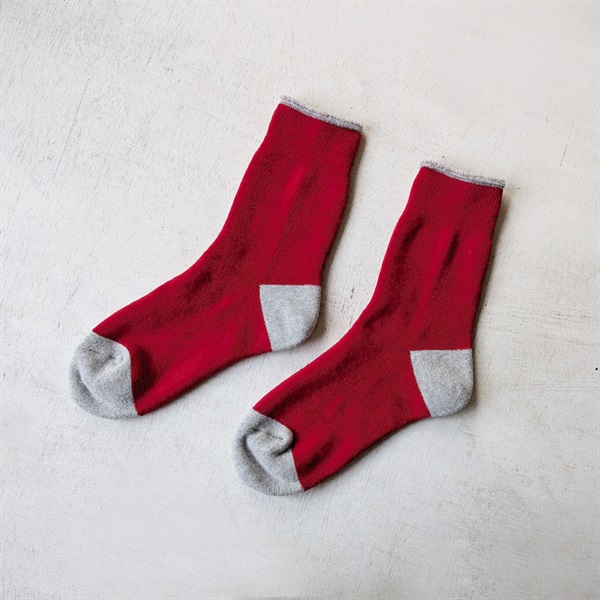 ［コロモナチューレ］パイルコンビソックスM 薔薇レッド