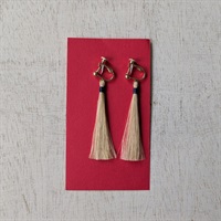 ［麻の種］ふさイヤリング 藍