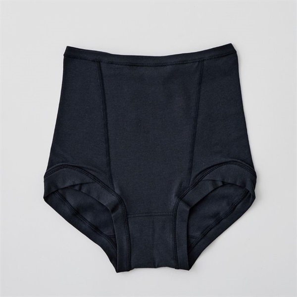 ［シシフィーユ］【限定販売】ハイウエストショーツナイトブルー L